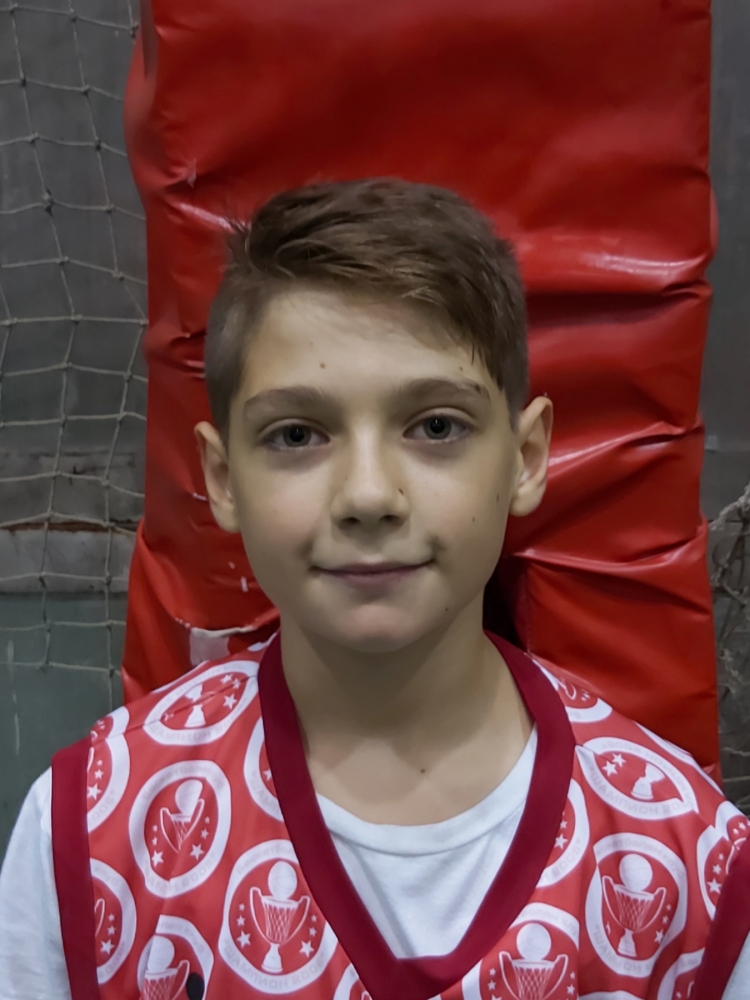Никола Миланов