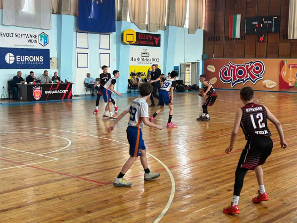 ВИДАБАСКЕТ U16 с убедителна победа над Академик 17