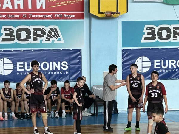 Младите таланти на ВИДАБАСКЕТ U14 отстъпиха на Славия