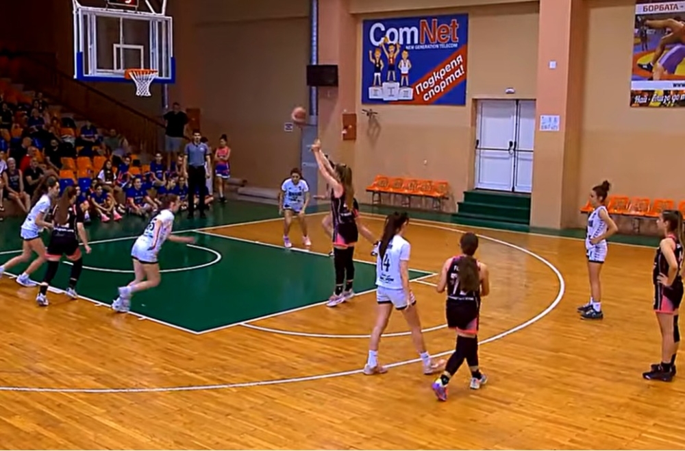 Шампион 2006 - Сливен e финалът при момичета U14