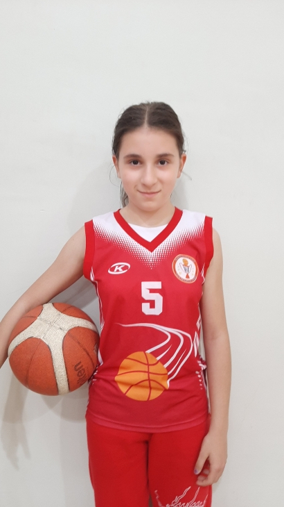 Полина Огнянова